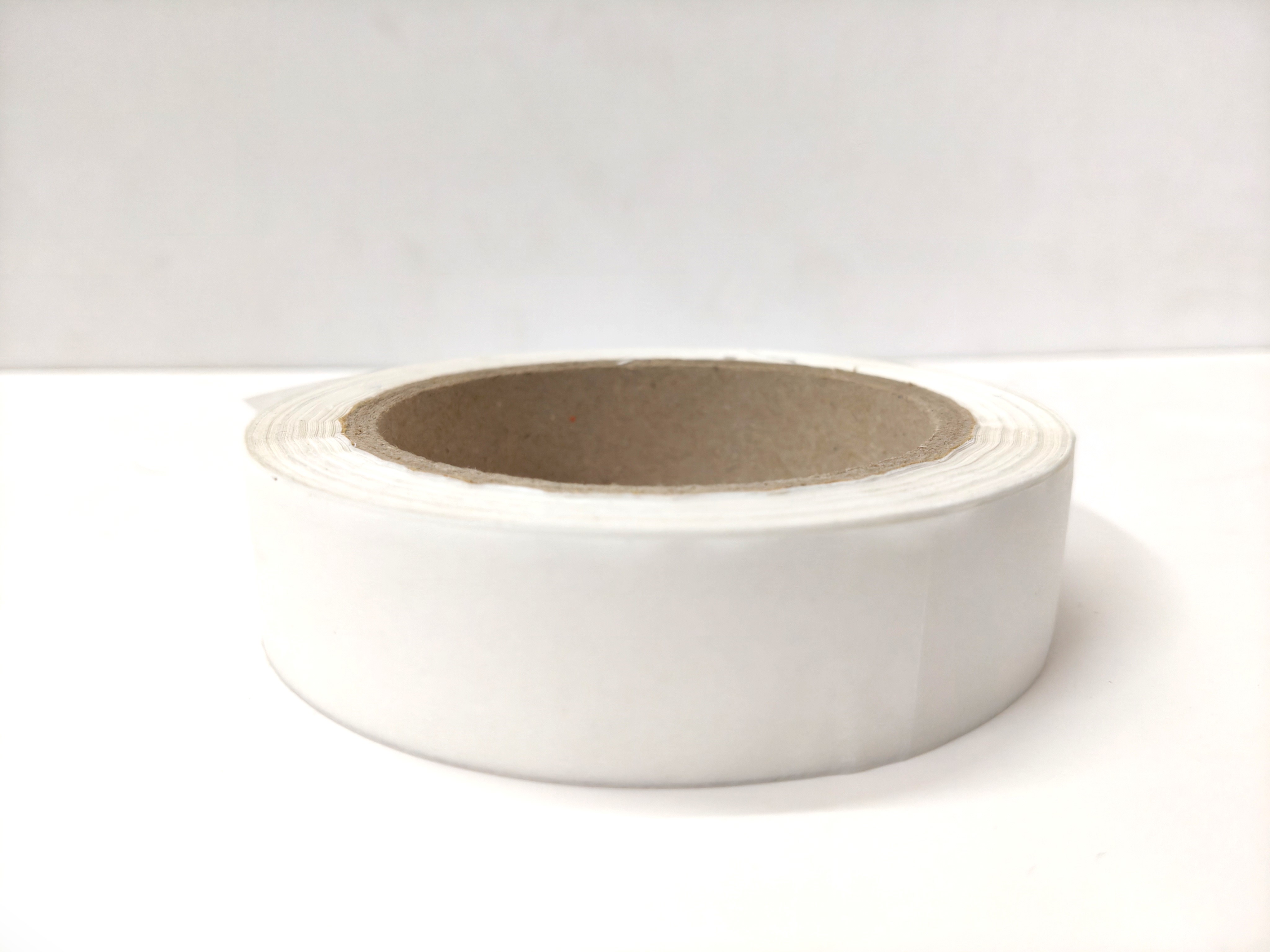 Coated One Side And 2mm Side Uncoated - Standard Size, White Color | Chemical Mechanical Wood Pulp, Ink Absorption With Subtle Glassing Finish