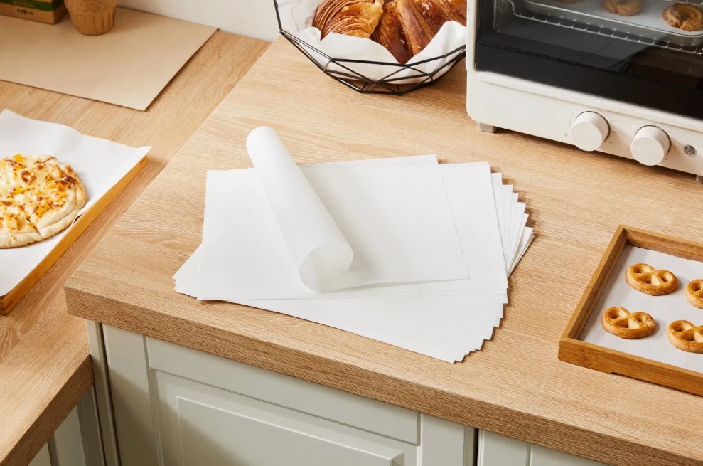 Glassing Uncoated Paper - Wood Pulp, Standard Size, Ivory White | Moisture Proof, Customizable, Enhanced Durability 