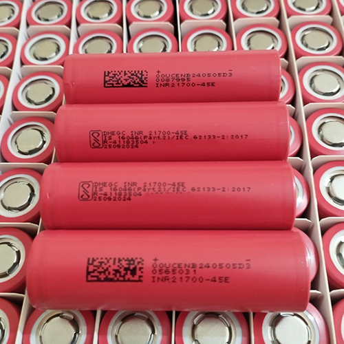 4500Mah 3.7V 21700 Ev Grade Li-Ion Cells - Battery Capacity: 81 A   100Ah