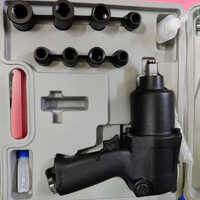 Pneumatic Impact Wrench Kit