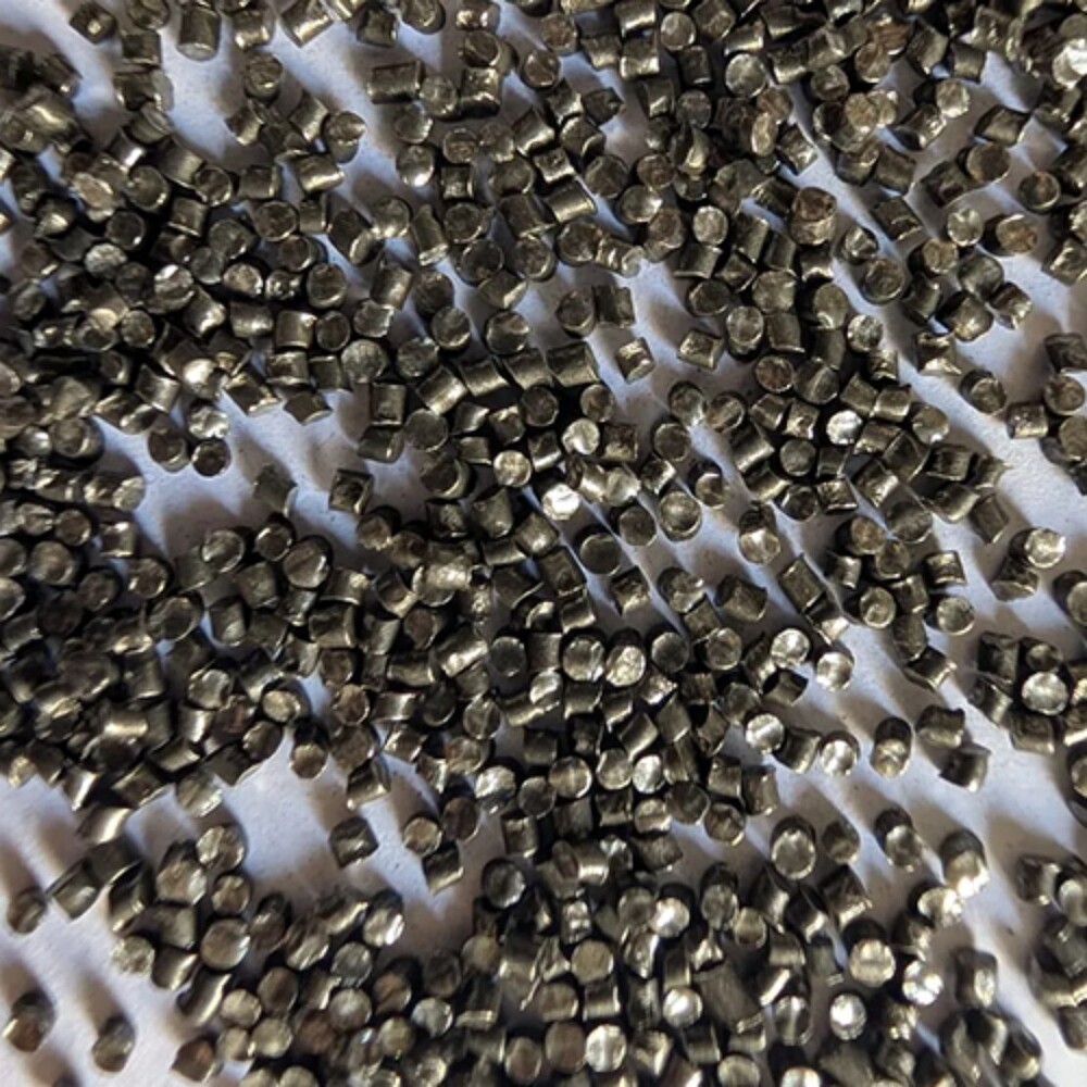1.6 X 1.2Mm Wire Cut Shot - Color: Black