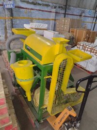 Groundnut Peeling Machine - Color: Yellow Green