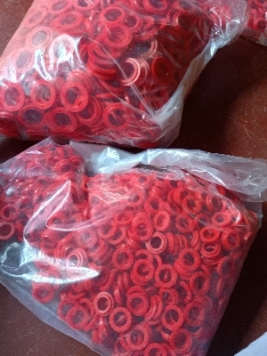 Small Round Pu U Seal - Color: Red