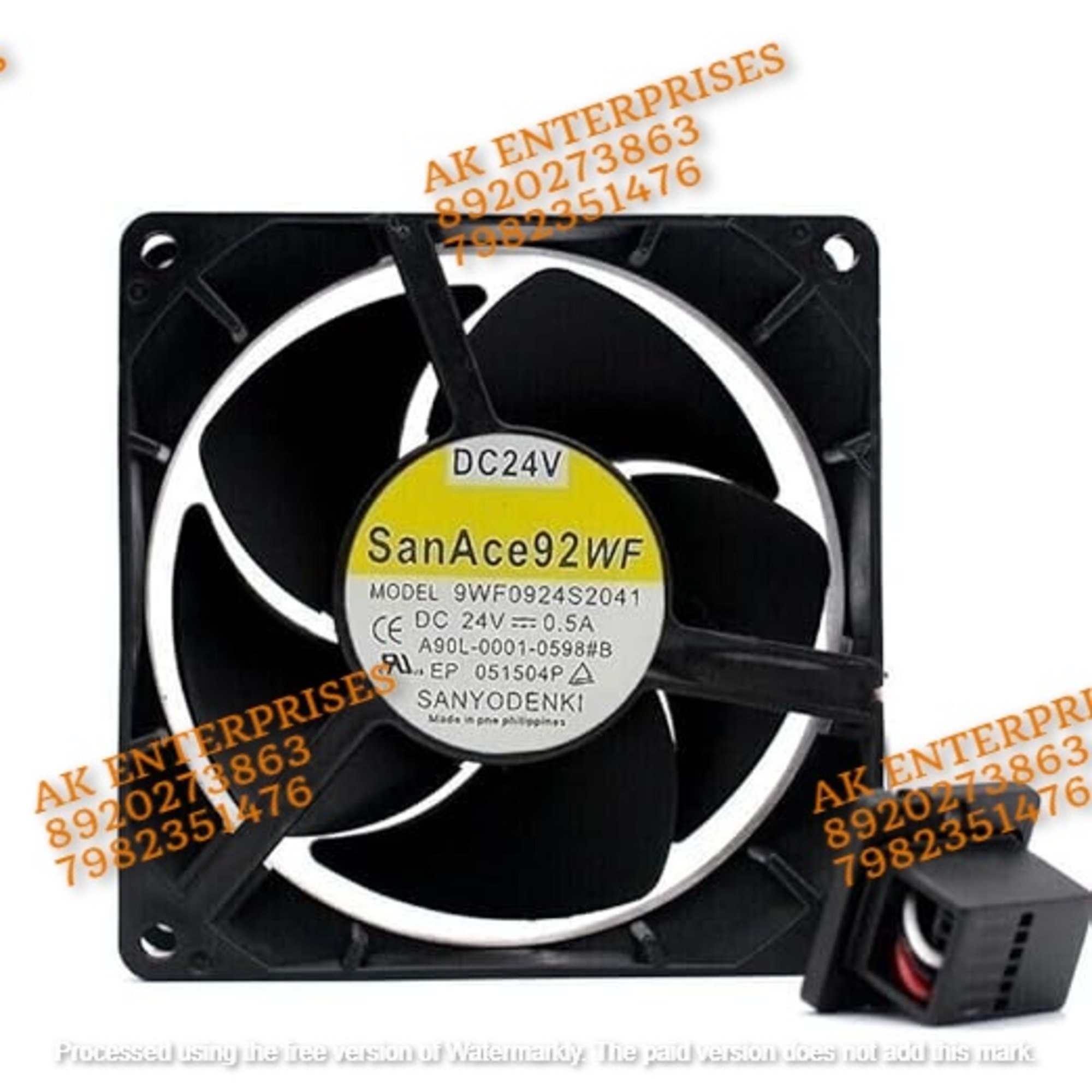 San Ace92 9WF0924S2041 DC Brushless Fan 24V-0.5A DC Cooling Fan 92 * 92 * 32mm 3-Wire