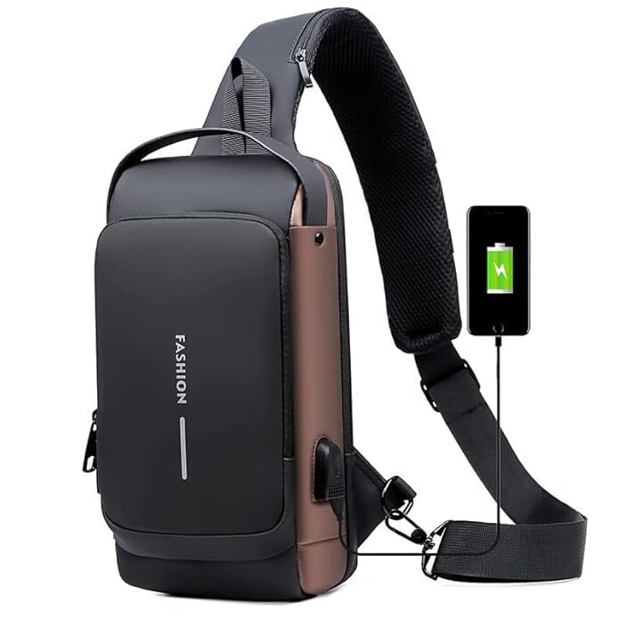 Usb Shoulder Bag - Color: Black