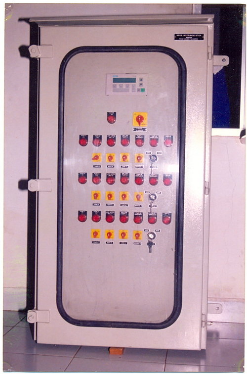 Automatic Control Panel - IP 65 | Metal Construction, Operates at 220-440 Volt Voltage, Max Temperature of 55 Celsius (oC)