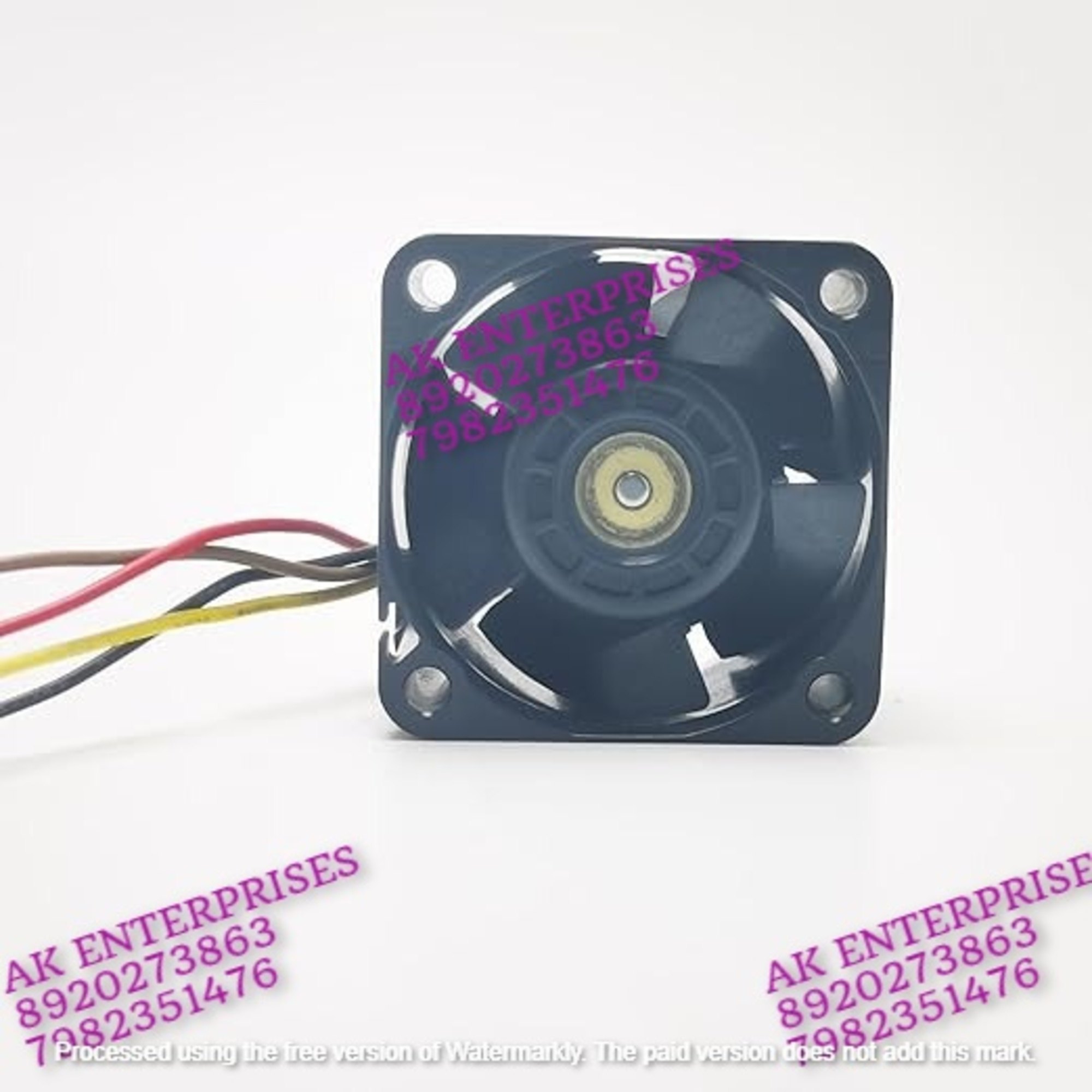 Sanace 9ga0412p3m04 - Plastic 80mm, Black | 0.68a Dc12v, 6000 Rpm, 4-wire, 1 Db Noise Level