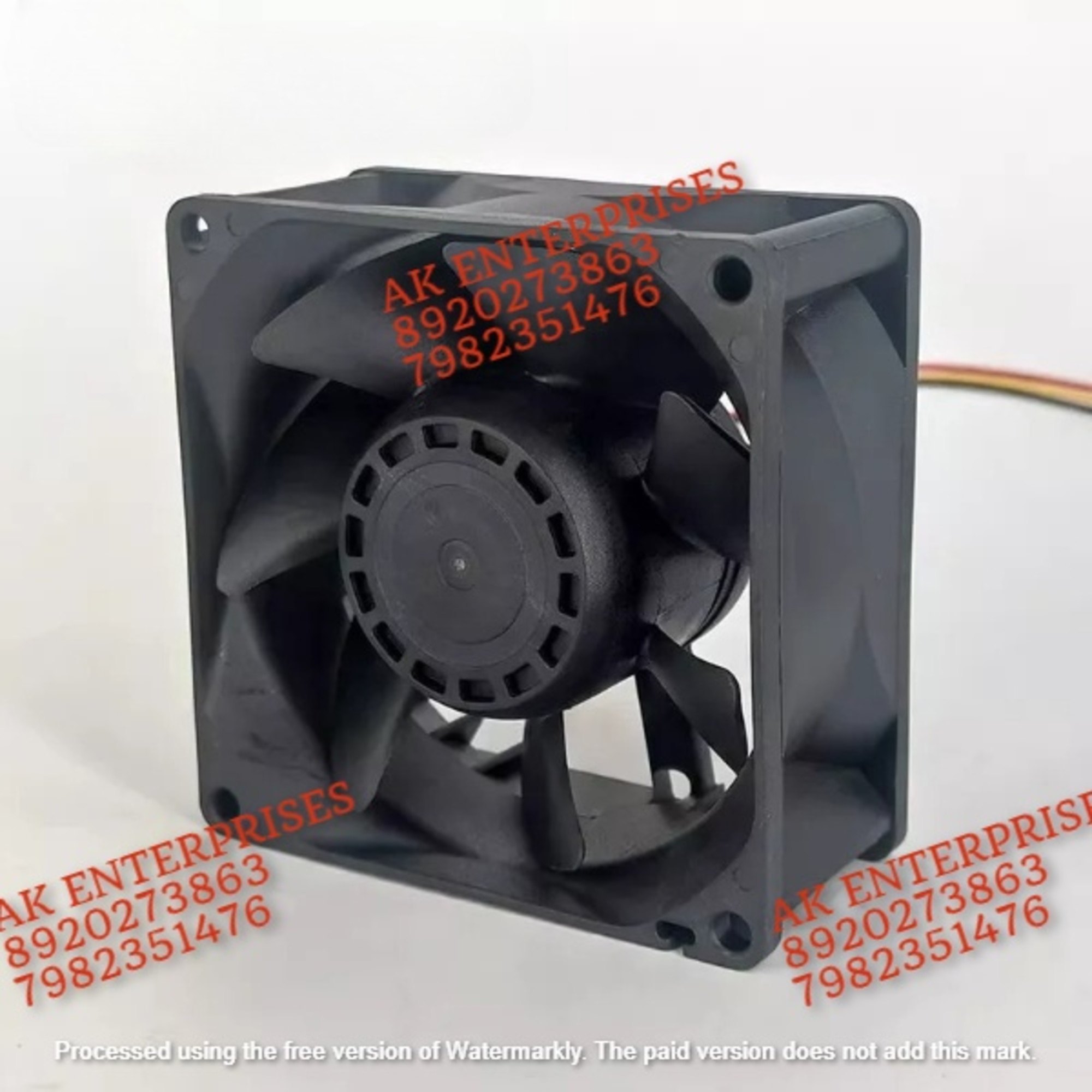 SanAce 9G0824G1D07 Axial fan 24V-0.56A DC Brushless Air Cooling Fan 4500 RPM 80 * 80 * 38mm 3Wire