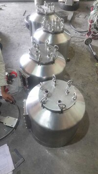 STAINLESS STEEL PRESSURE VESSELS