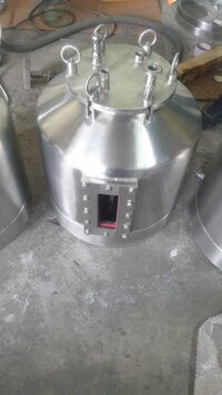 STAINLESS STEEL PRESSURE VESSELS