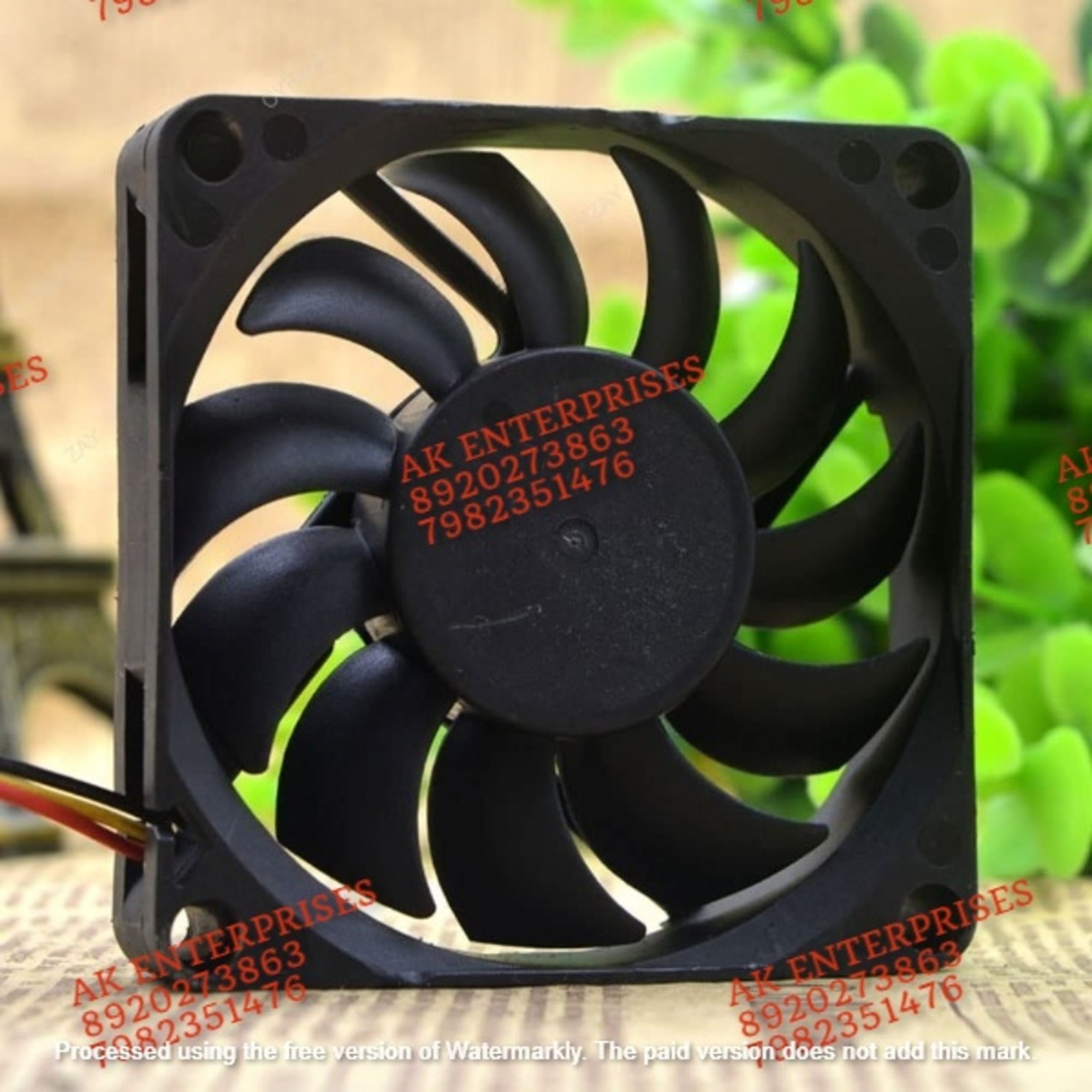 Y.S Tech FD1270153B-1F Axial Fan 24V-1.56A DC Brushless Air Cooling Fan 4000 RPM 70 * 70 * 15mm 3Wire