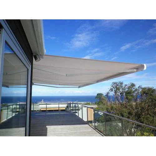 Retractable Manual Awning