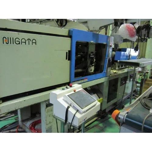 Injection Molding Machine - Feature: High Efficiency