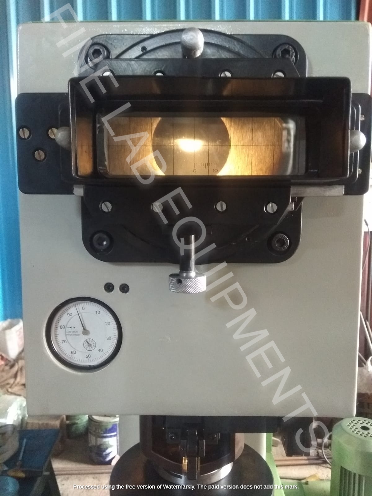Analog Brinell Hardness Testing Machine - Color: Grey