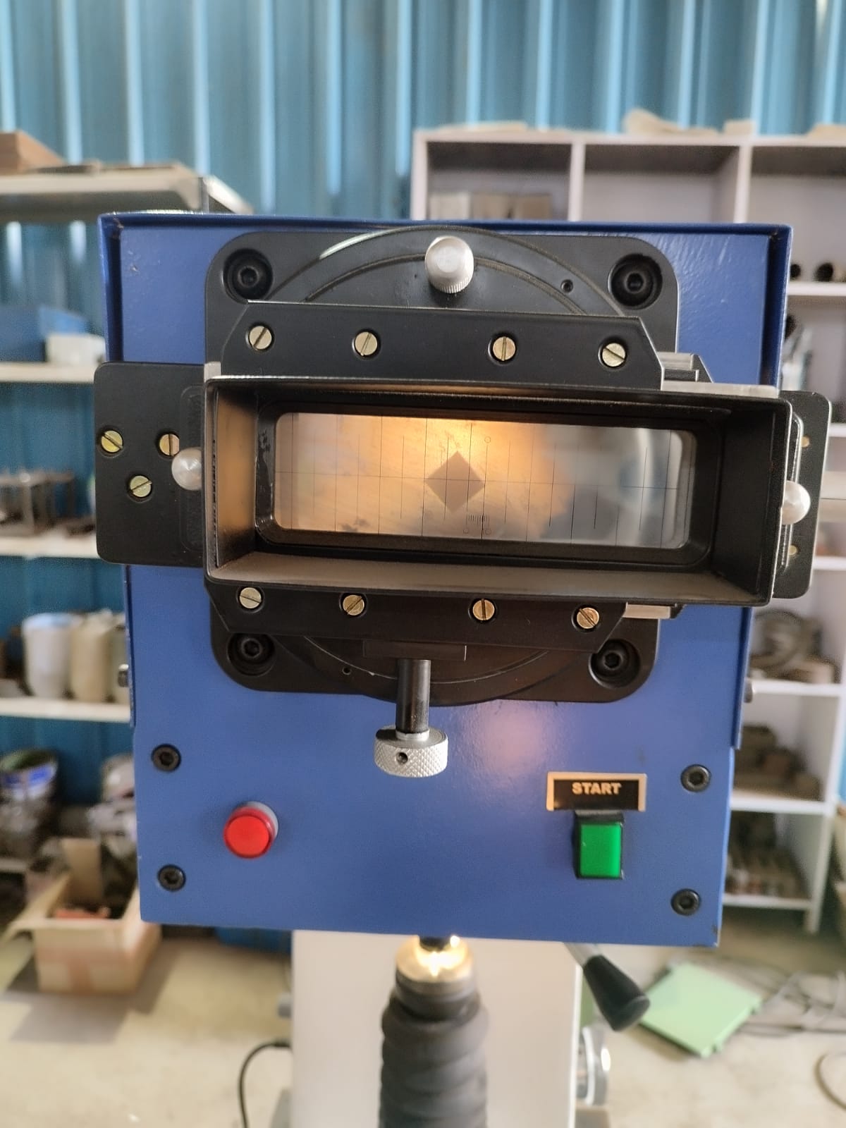 Vickers High Precision Hardness Testing Machine - Color: Green And Black