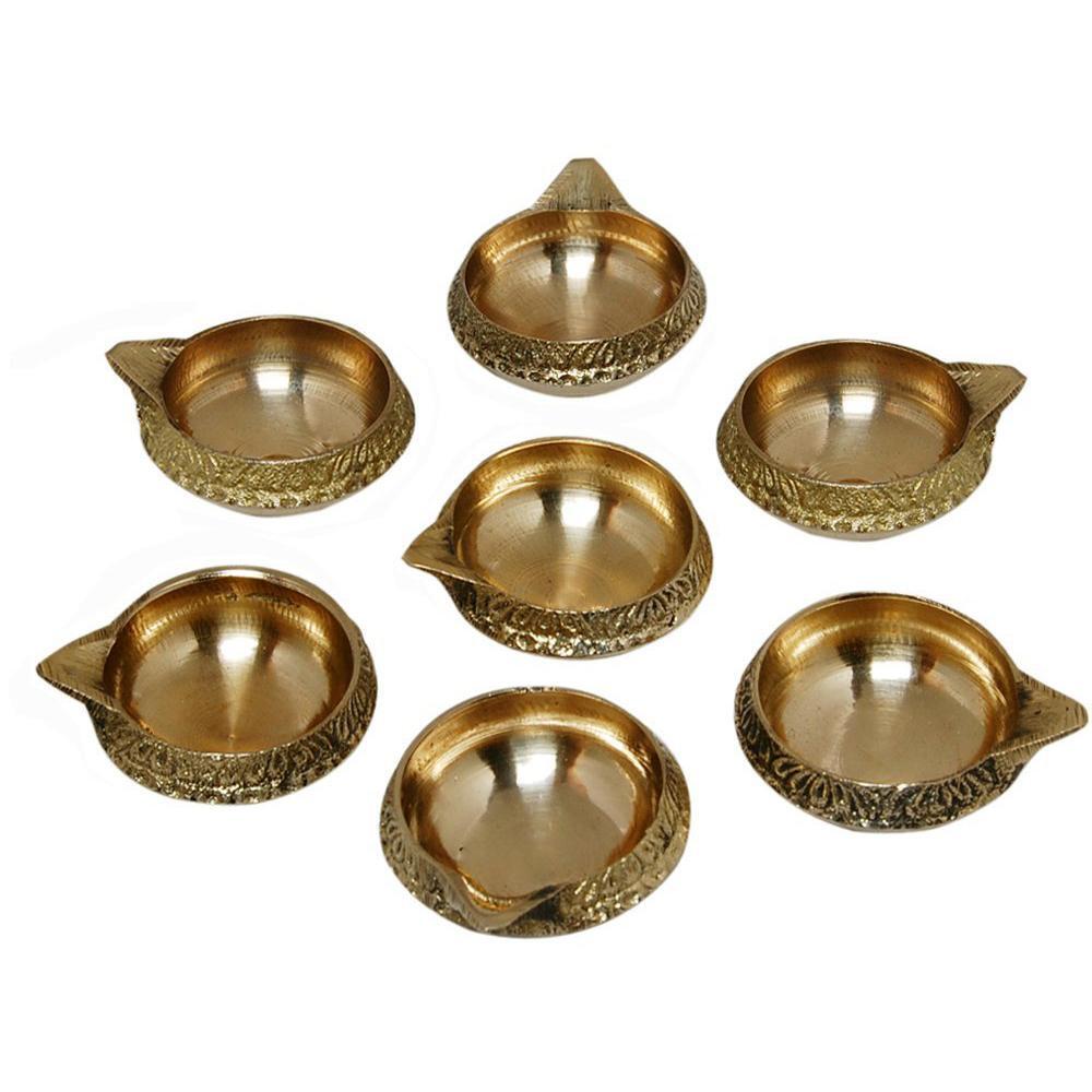 Brass Diya - 2.8x3.2x1.2 Inches Antique Yellow Finish | Handmade Metal Art Ideal For Prayers & Decorations Perfect Gift For Any Occasion