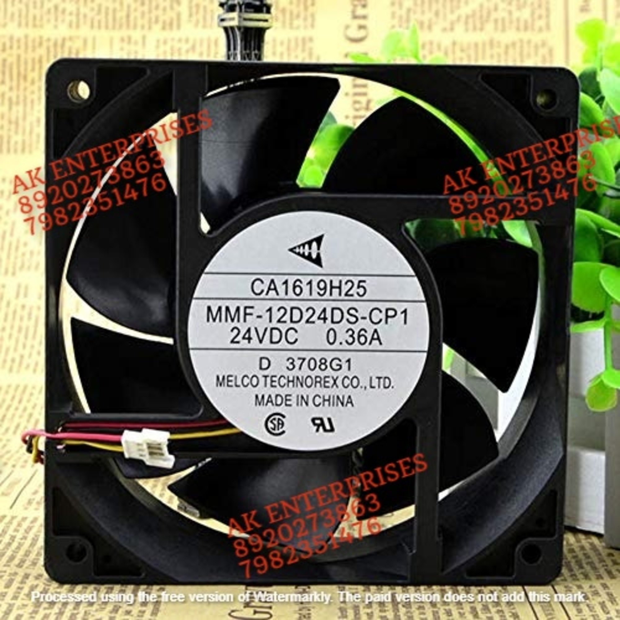 MMF-12D24DS-CP1 Axial Fan 24V-0.36A DC Brushless Air Cooling Fan 5000 RPM 120 * 120 * 38mm 3Wire