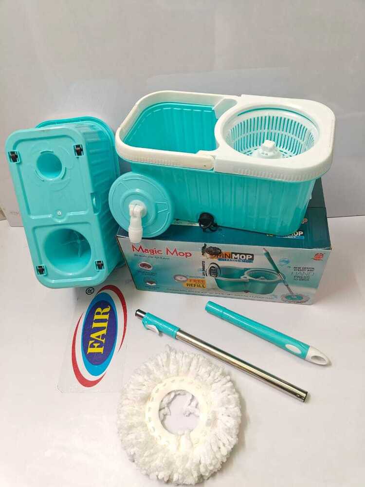 Line Plastic Mop - Color: Assorted