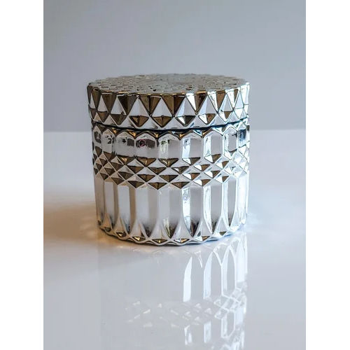 Diamond Cut Candle Jar - Finishing: Polishing