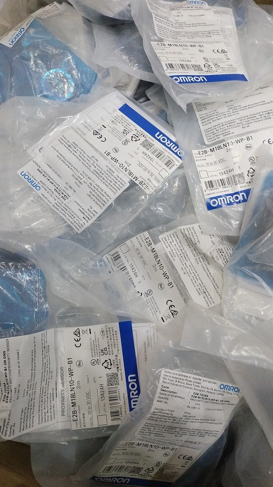 OMRON PROXIMITY SENSOR,E2B-M18LN16-WP-B1
