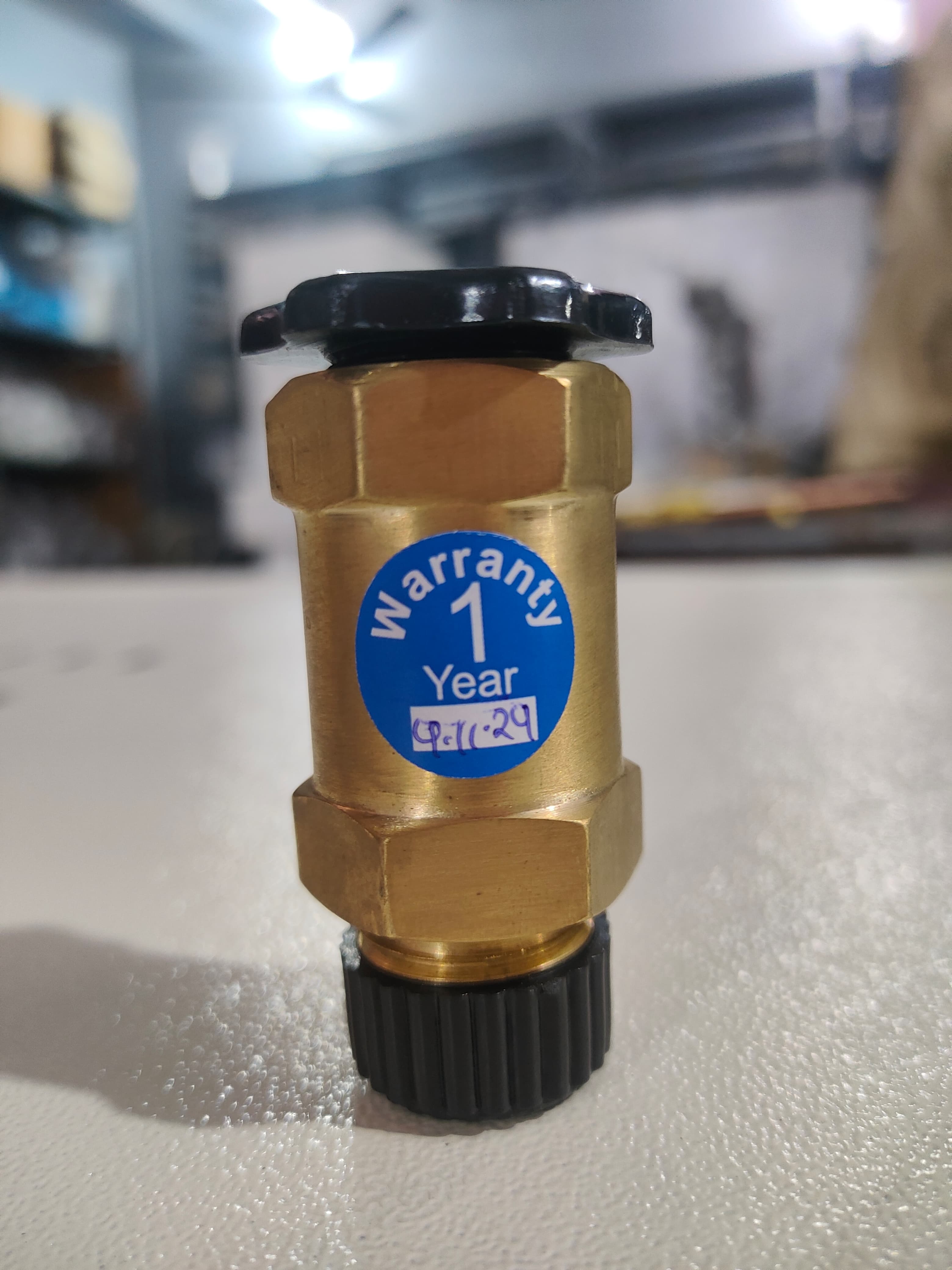 Non Return Valve For Oxygen Manifold - Material: Brass