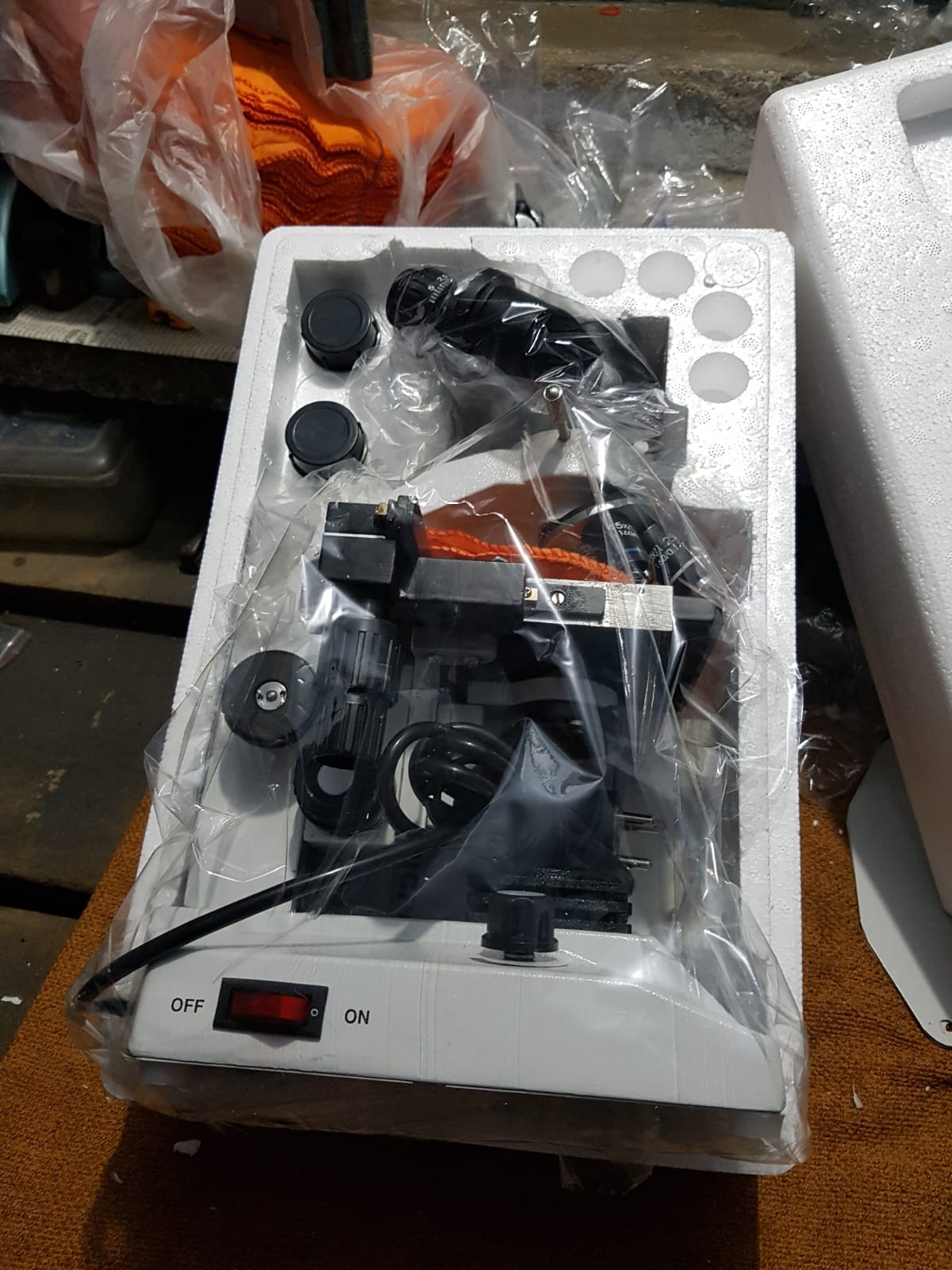 Binocular Research Microscope - Advanced Optical Components | High-resolution Imaging, Ergonomic Design, Adjustable Magnification, Durable Build