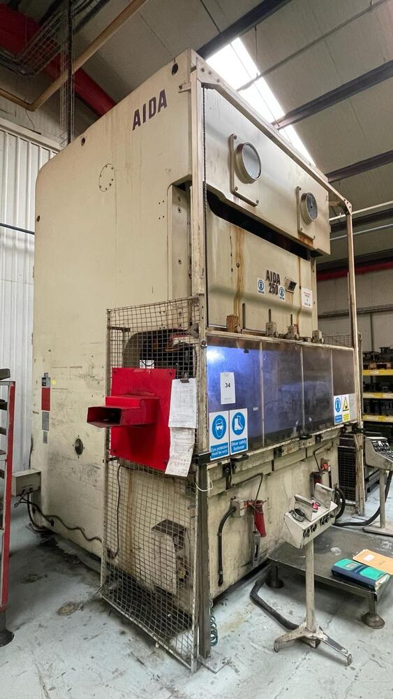 1458 AIDA C Frame Double Crank Press - Cap: 250 Tons, Stroke: 280mm, Bed Size: 2700 x 920mm, RAM Size: 2100 x 700mm, Die Height: 550mm, 35 SPM, Die Cushion