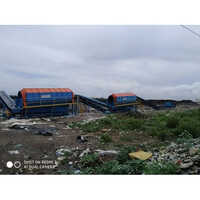 Inclined Conveyor For Solid Waste Recycling