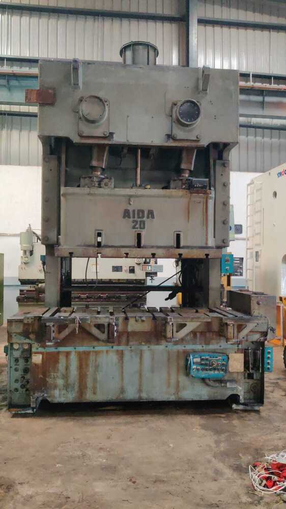1528 AIDA C FRAME DOUBLE CRANK POWER PRESS - Cap: 200 Tons, Stroke: 250mm, Die Height: 500mm, Ram Size: 1840x650mm, Bed Size: 2420x840mm, SPM: 2538, 3-Phase Main Motor, Die Cushion