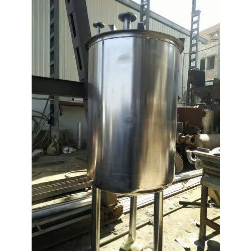 Stainless Steel Storage Tank - Capacity: 1000-2000 Ltr