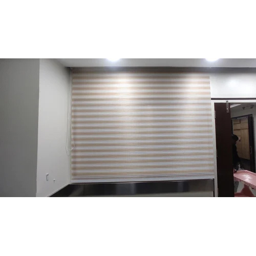 Horizontal Zebra Pvc Blind - Color: White