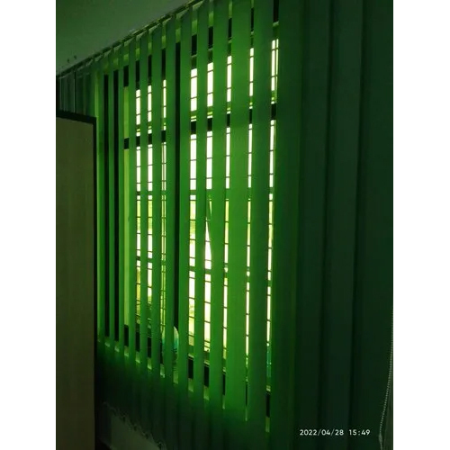 Vertical Polyester Blind - Style: Slat