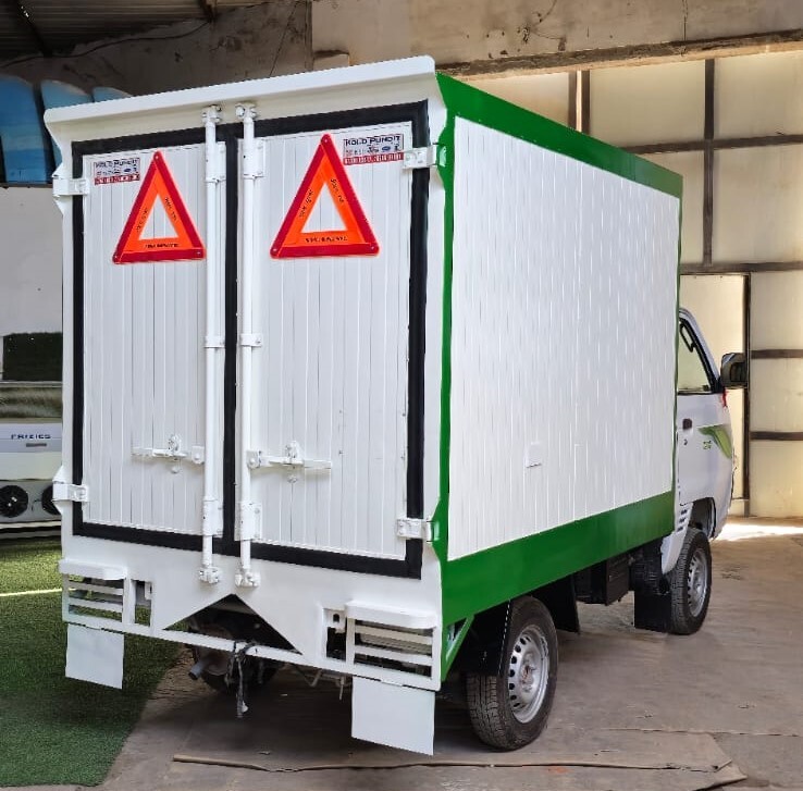 Refrigerated Container - Color: White