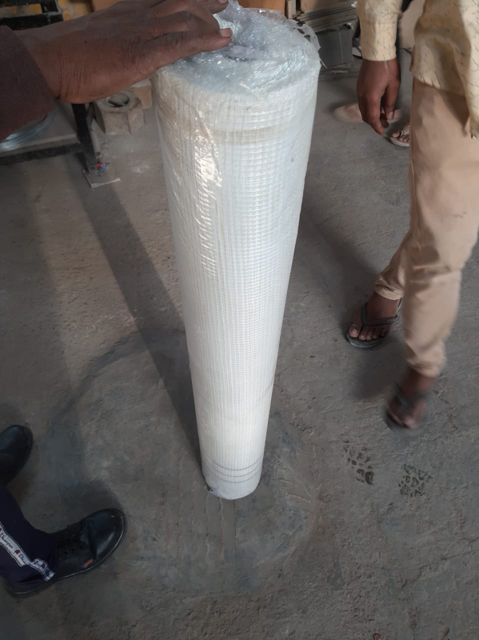 Fiber Mesh - High-quality Fiber Material, Standard Size, Coated Surface Treatment | Durable White Mesh Reinforcement For Industrial Applications