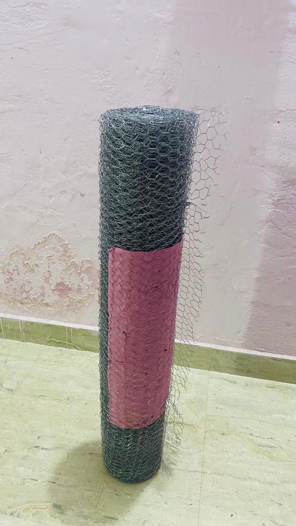 Murga Jali - Steel Wire Mesh With Hexagonal Holes , Gray Coated Plain Mesh For Durable Applications In Filtration And Protection