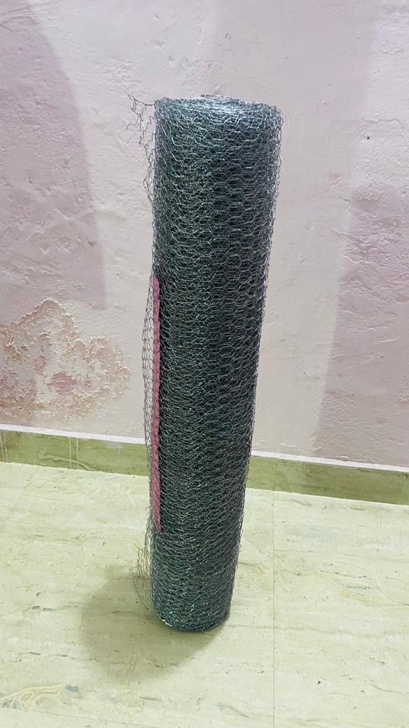 Murga Jali - Steel Wire Mesh With Hexagonal Holes , Gray Coated Plain Mesh For Durable Applications In Filtration And Protection