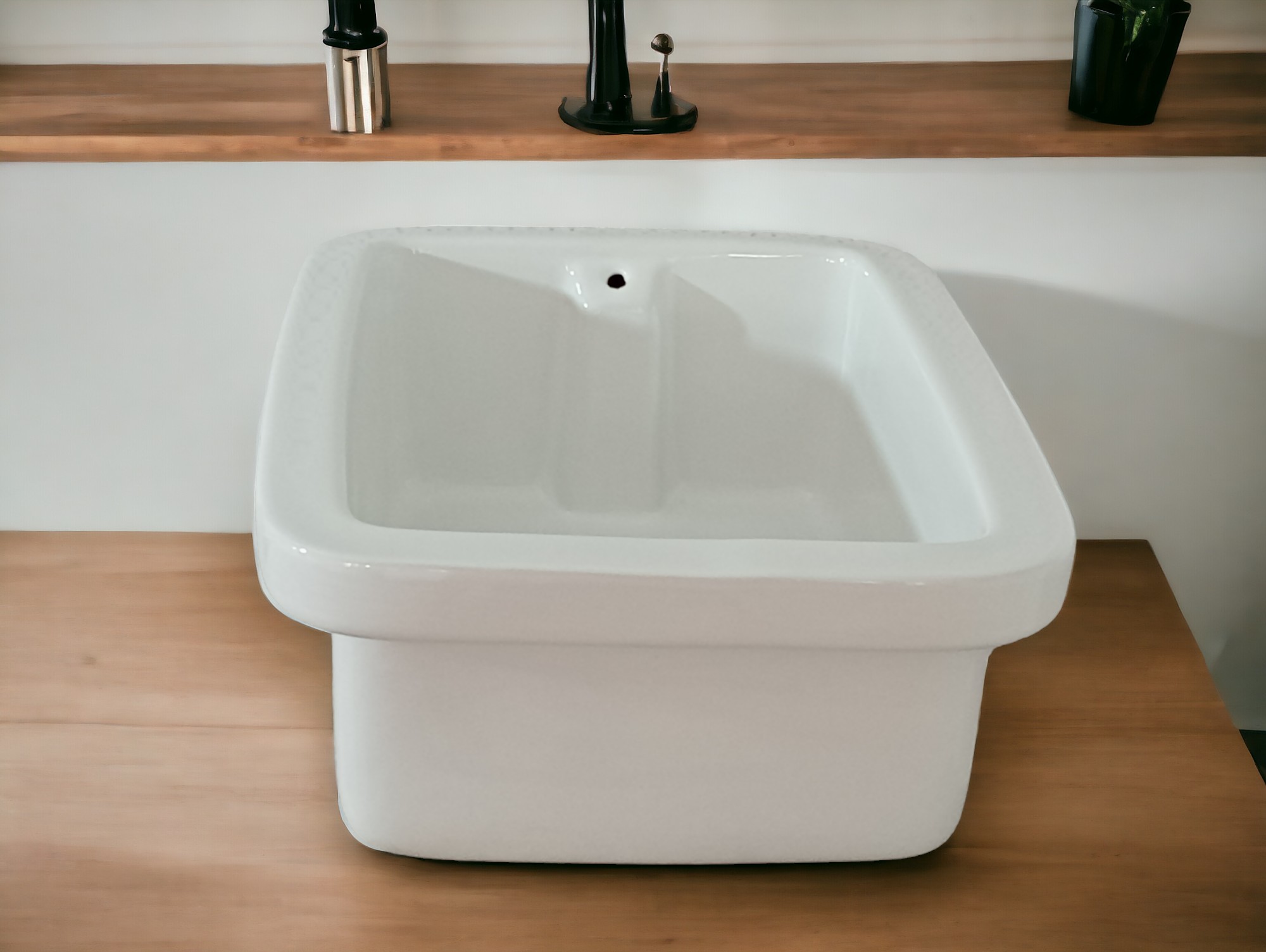Ceramic Lab Sink - Standard Size, White Rectangle Shape | Customized Packing Available, Best For Labs And Colleges
