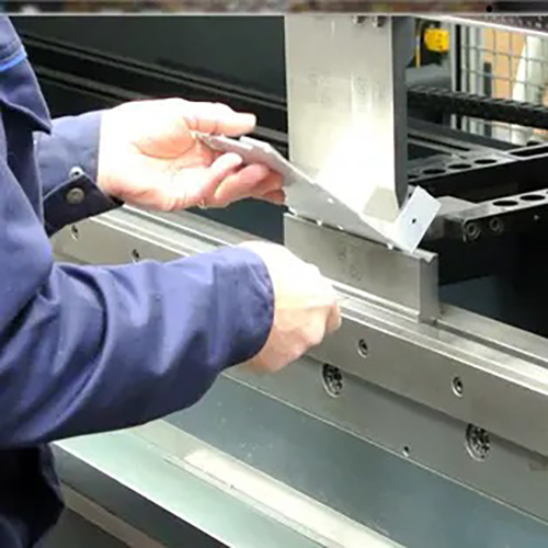 Lathe Machines - Feature: Low Energy Consumption