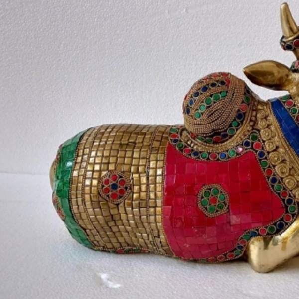 Brass Made Nandi Sitting Statue Unique Religious Metal Craft And Gift Item Stone Finish Nandi Statue - Color: Multi Color