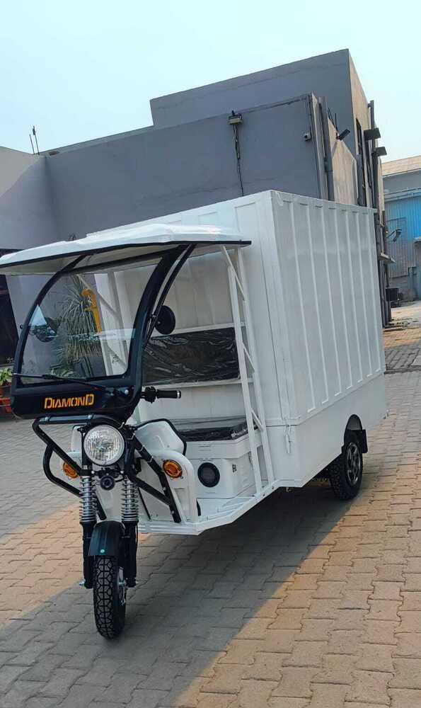 Diamond Super Shakti Cargo E Rickshaw