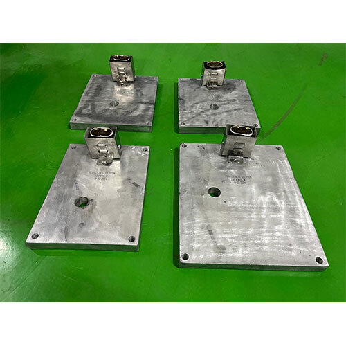 ALUMINIUM CASTING HEATER WITH SOCKET ARRENGEMENT