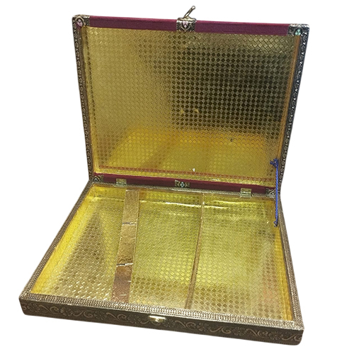 Gift Box - Color: Broun