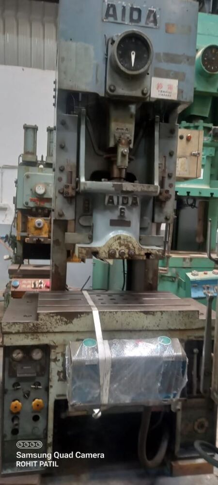 1463 AIDA C FRAME SINGLE CRANK POWER PRESS