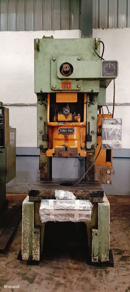 1524 AMADA C FRAME SINGLE CRANK POWER PRESS