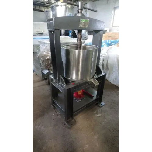 Manual Hydraulic Coconut Filter Press - Power Consumption: 2 Horsepower (Hp)