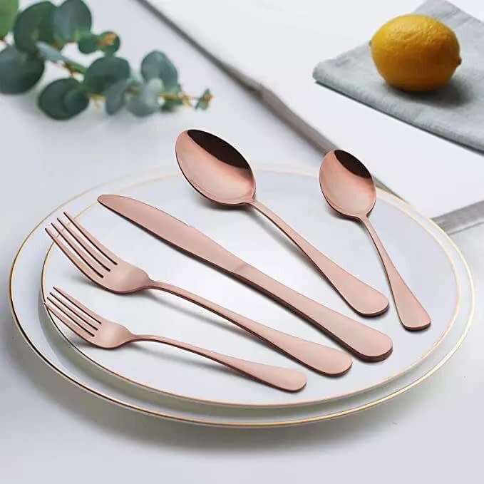 CHERRYBOX KAPO Golden Stainless Steel Cutlery Flatware Tableware Set Spoons Forks Butter Knifes with Mirror Finish - 20 Pieces Set
