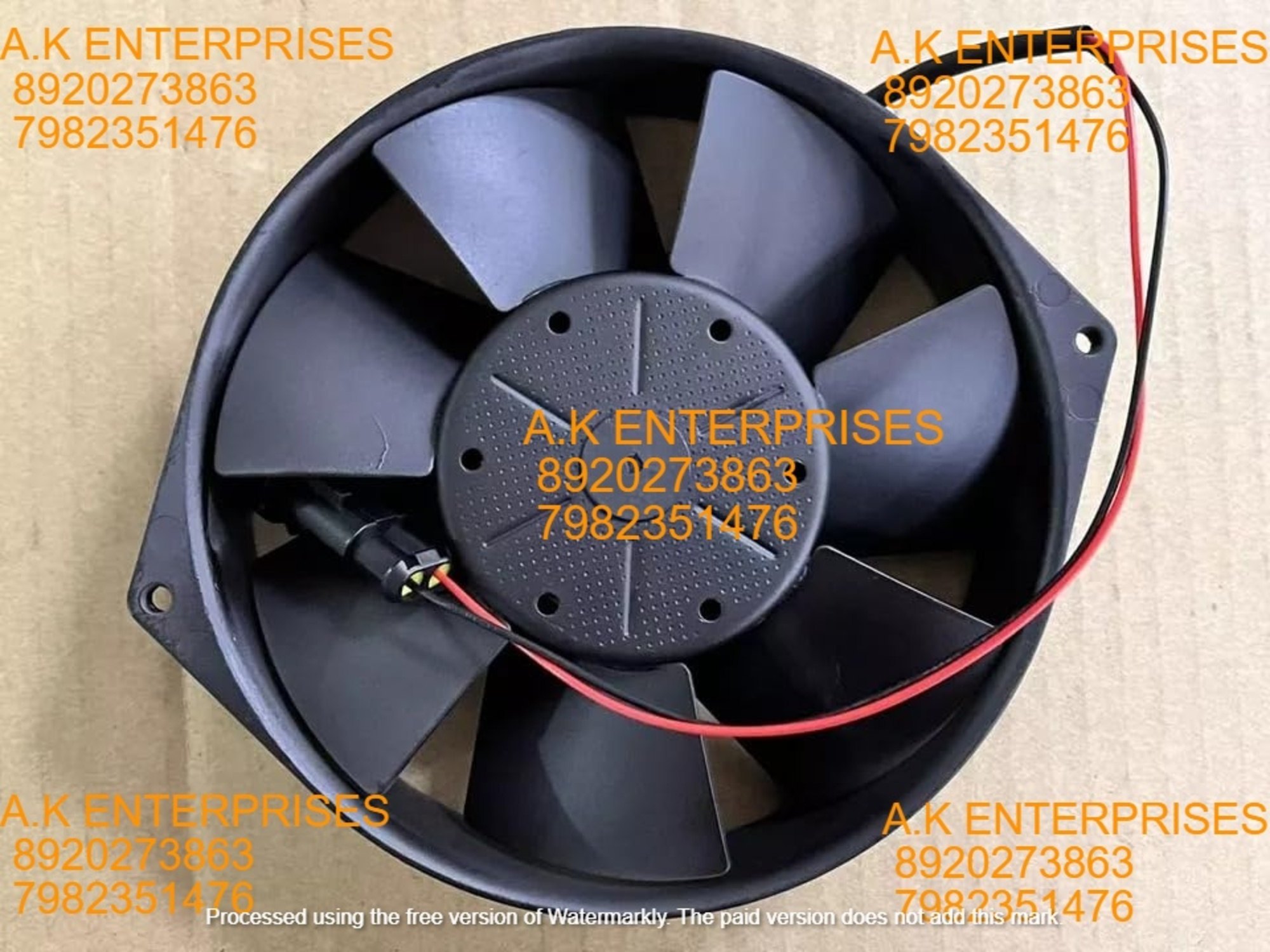 EBMPAPST 7114 NHU Axial Fan 24V-790mA 19W DC Brushless Air Cooling Fan 3350 RPM 150 * 150 * 38mm 2-Wire (Metal)