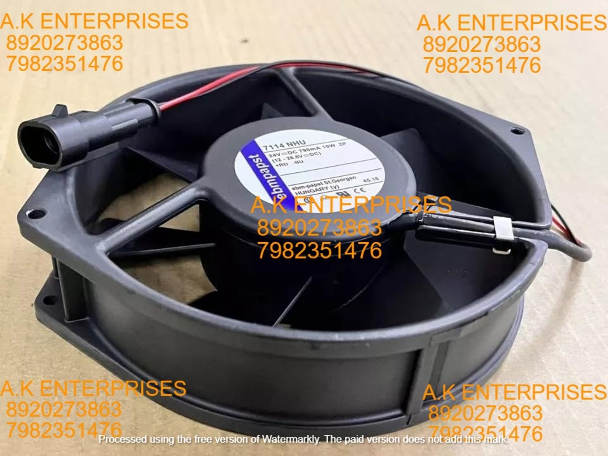 EBMPAPST 7114 NHU Axial Fan 24V-790mA 19W DC Brushless Air Cooling Fan 3350 RPM 150 * 150 * 38mm 2-Wire (Metal)