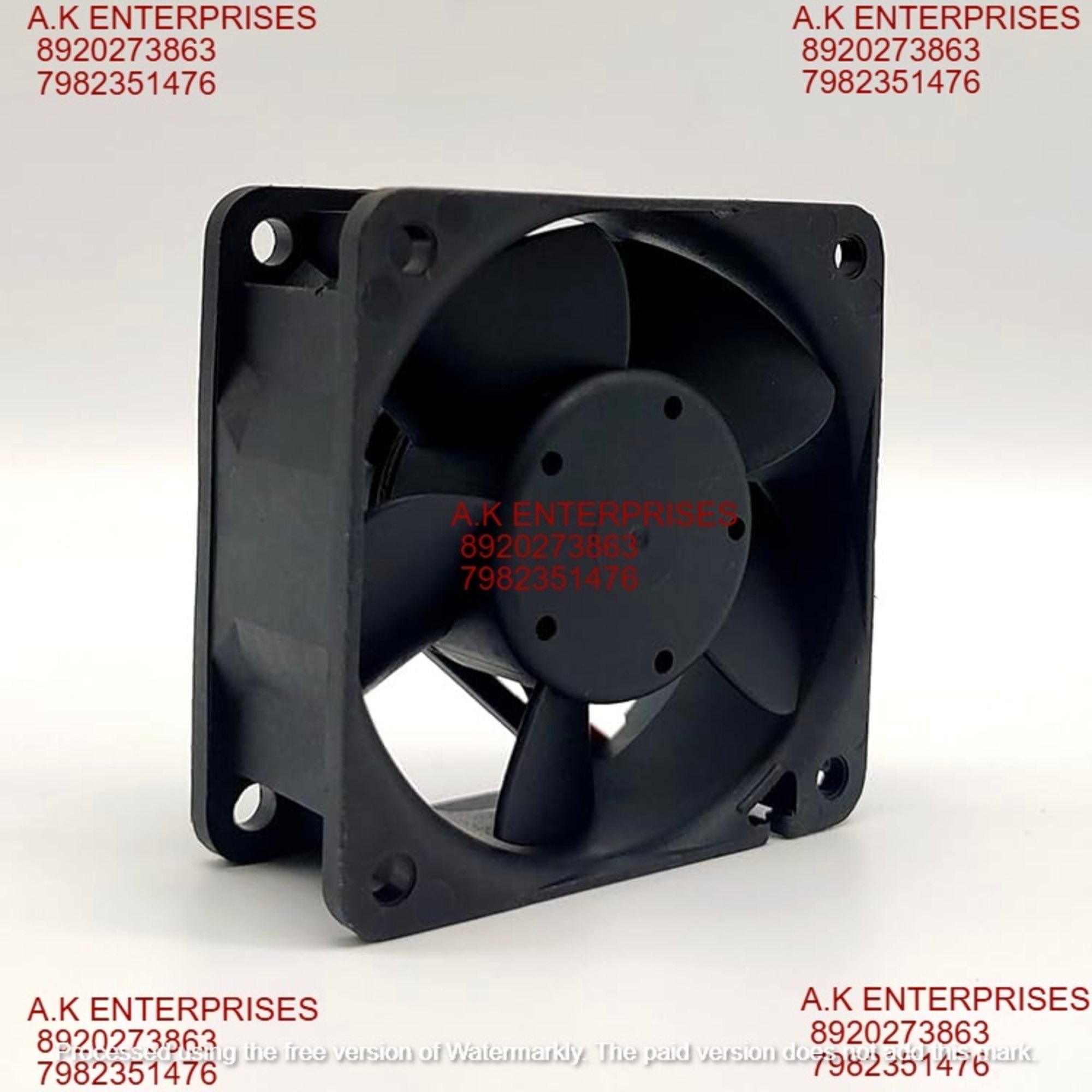 EBMPAPST 612NN Axial Fan 12V-133mA 1.6W DC Brushless Air Cooling Fan 5100 RPM 60 * 60 * 25mm 2Wire