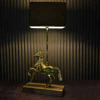 Antique Brass Finish Metal Design Horse Table Lamp with Wooden Base